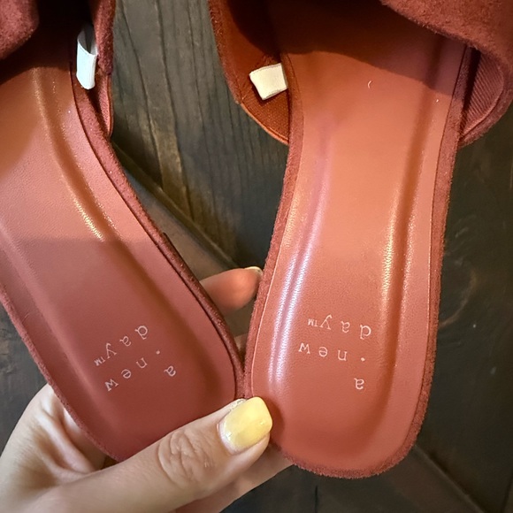 A New Day Brown Flats - Picture 2 of 4